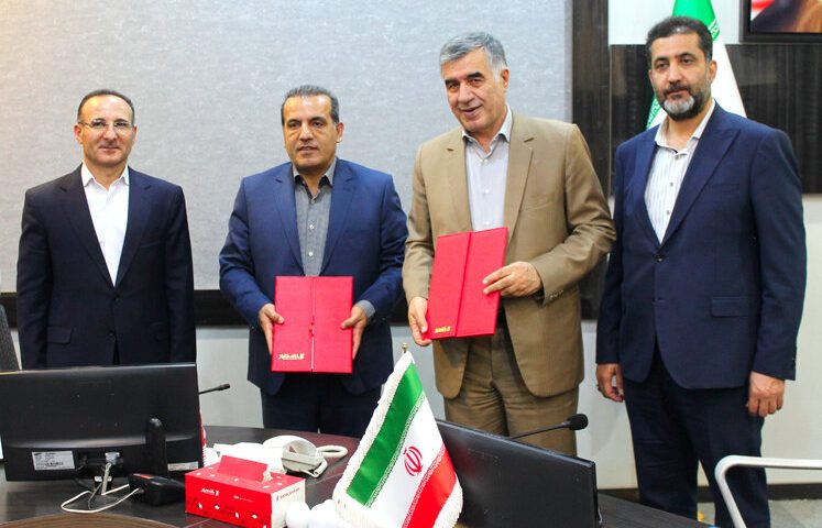 تفاهم‌نامه تأمین مالی طرح‌های پتروشیمی هلدینگ انرژی‌سپهر امضا شد